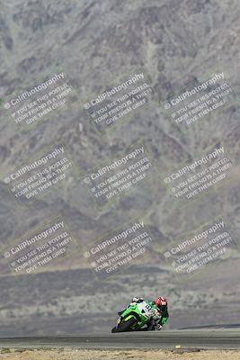 media/Dec-07-2025-CVMA (Sun) [[3e7d2de5dc]]/Race 8-Middleweight Shootout/